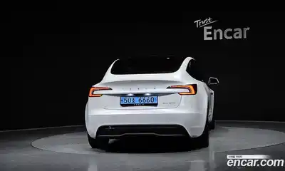 Tesla Model 3 2025 0.2 гидро в Москве № 231557, миниатюра 4