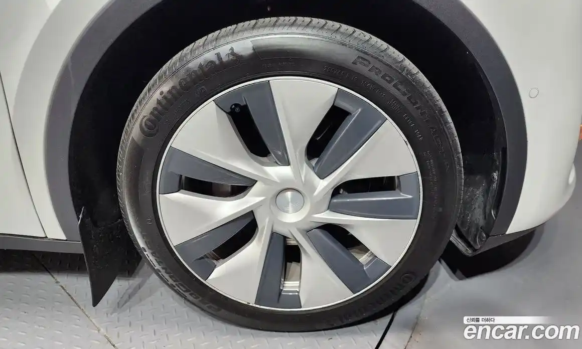 Tesla Model Y 2021 0.2 гидро в Москве № 231968, фото 5