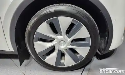 Tesla Model Y 2021 0.2 гидро в Москве № 231968, миниатюра 5