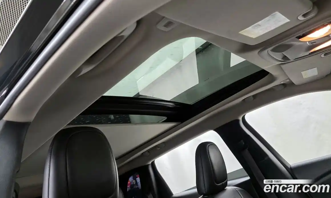 Jeep Cherokee 2018 2.4 гидро в Москве № 232719, фото 17