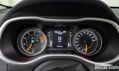 Jeep Cherokee 2018 2.4 гидро в Москве № 232719, миниатюра 8
