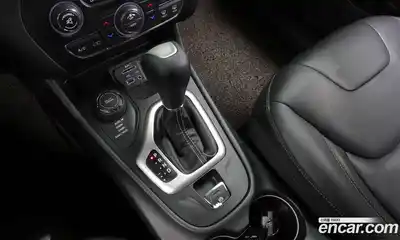 Jeep Cherokee 2018 2.4 гидро в Москве № 232719, миниатюра 9