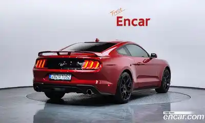 Ford Mustang 2022 2.3 гидро в Москве № 233218, миниатюра 2