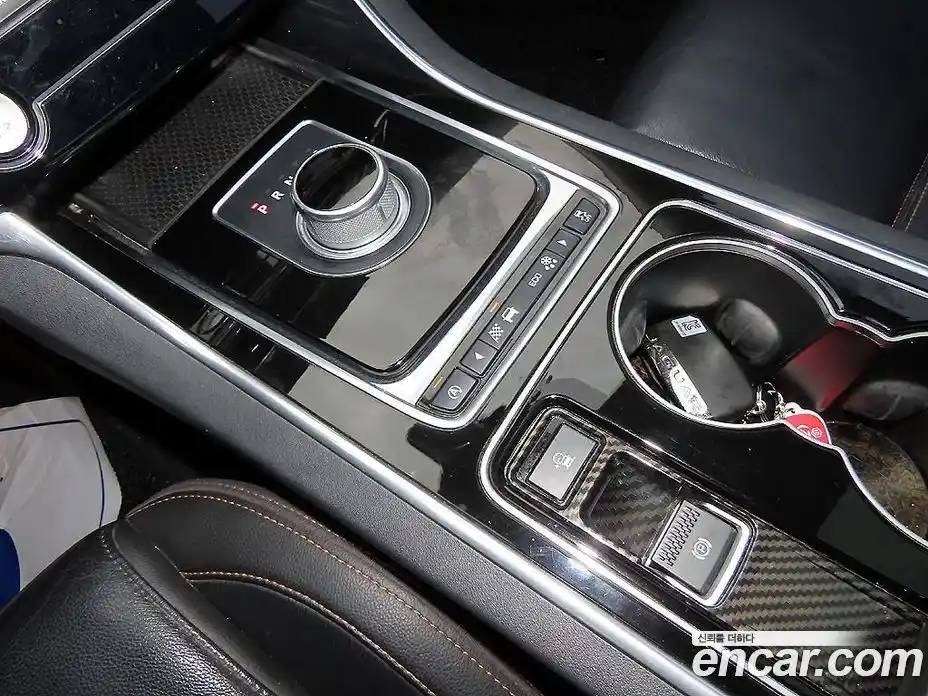 Jaguar XE 2016 2.0 гидро в Москве № 248283, фото 11