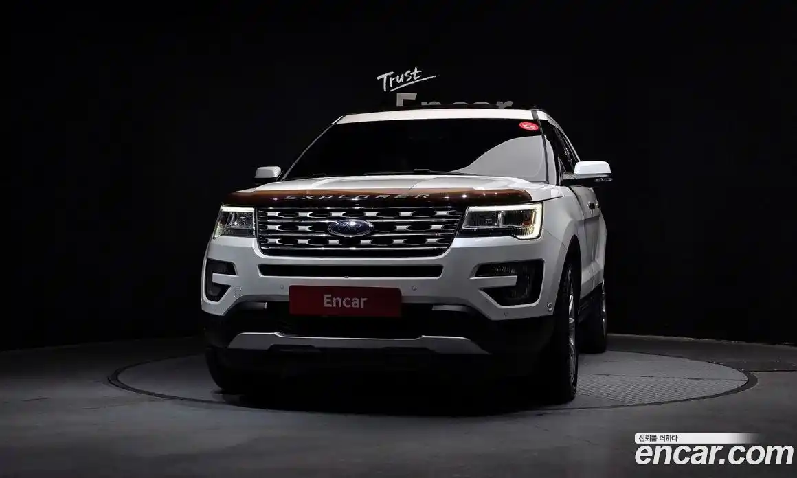 Ford Explorer 2016 2.3 гидро в Москве № 251892, фото 3