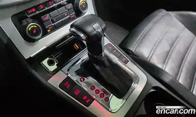 Volkswagen CC 2010 2.0 гидро в Москве № 254791, миниатюра 9
