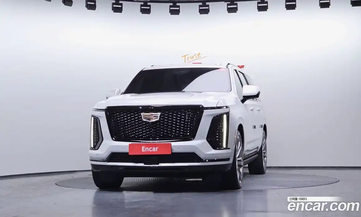 Cadillac Escalade 2025 6.2 гидро в Москве № 256351, фото 3