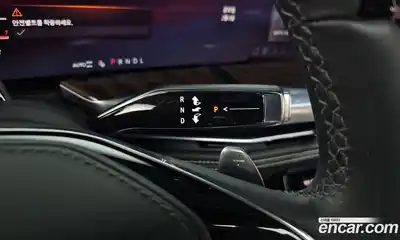 Cadillac Escalade 2025 6.2 гидро в Москве № 256351, миниатюра 9