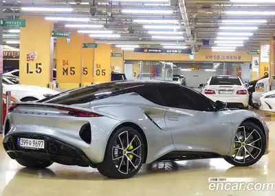 Lotus Emira 2024 3.5 механика в Москве № 256842, миниатюра 3