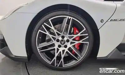 Maserati MC20 2023 3.0 гидро в Москве № 282706, миниатюра 5