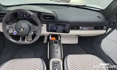 Maserati MC20 2023 3.0 гидро в Москве № 282706, миниатюра 7