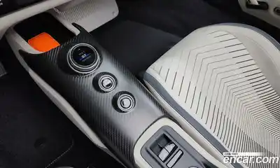 Maserati MC20 2023 3.0 гидро в Москве № 282706, миниатюра 9