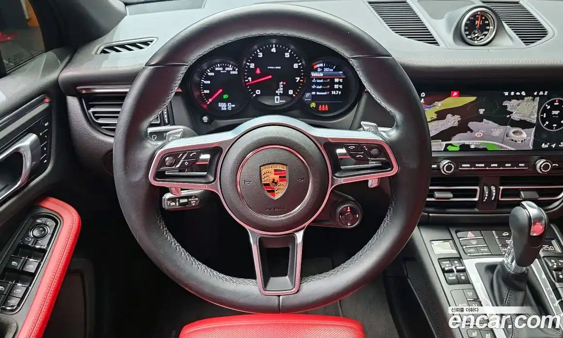 Porsche Macan 2021 2.0 гидро в Москве № 294195, фото 13
