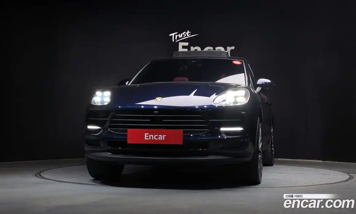 Porsche Macan 2021 2.0 гидро в Москве № 294195, фото 3