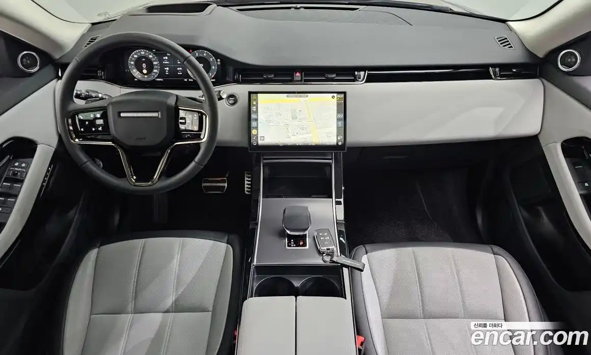Land Rover Range-Rover Evoque 2025 2.0 гидро в Москве № 297920, фото 4