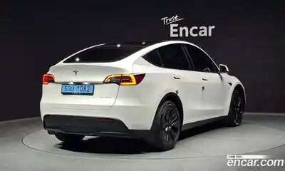 Tesla Model Y 2024 0.2 гидро в Москве № 300280, миниатюра 2