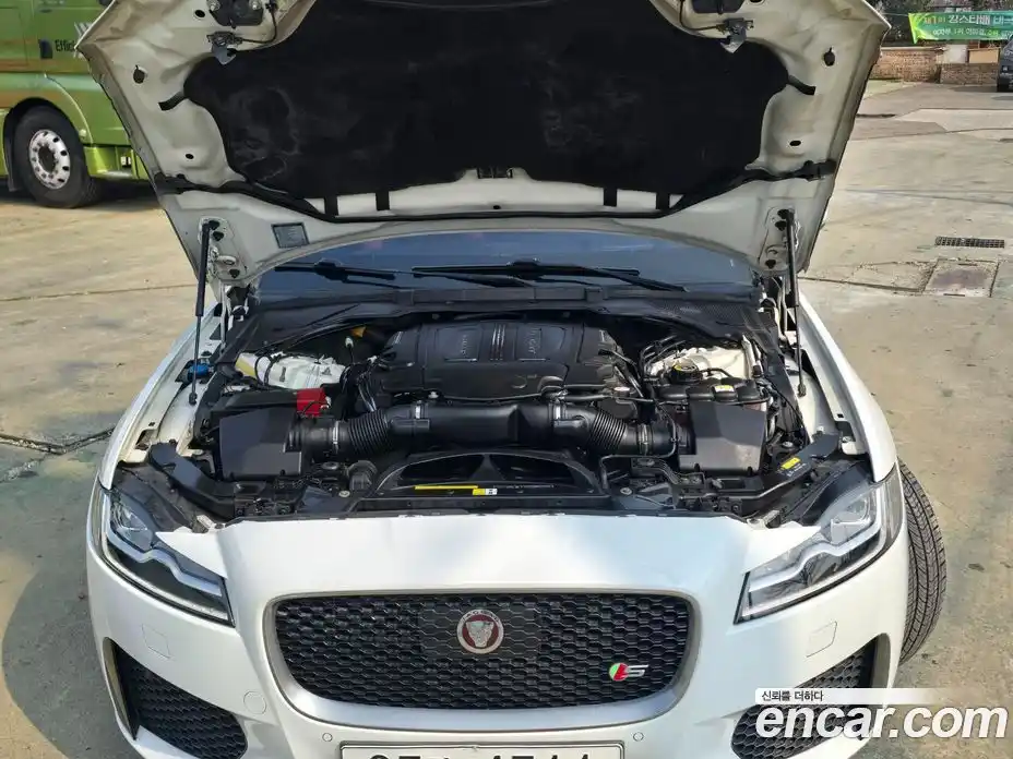 Jaguar XF 2017 3.0 гидро в Москве № 305206, фото 20