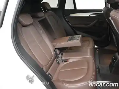 BMW X1 2022 2.0 гидро в Москве № 319028, миниатюра 12