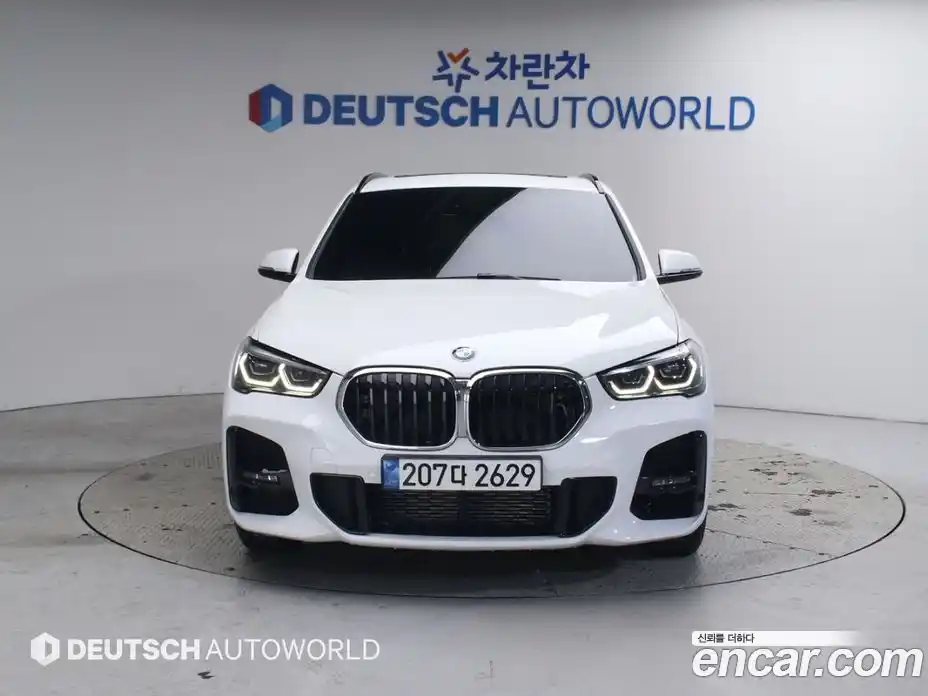 BMW X1 2022 2.0 гидро в Москве № 319028, фото 3