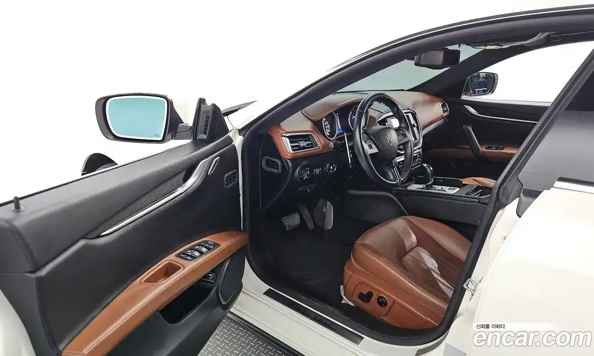 Maserati Ghibli 2015 3.0 гидро в Москве № 319732, фото 10