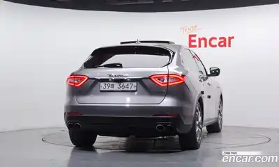 Maserati Levante 2018 3.0 гидро в Москве № 335599, миниатюра 4