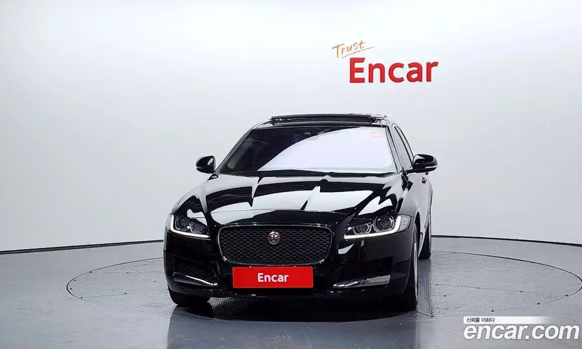 Jaguar XF 2017 2.0 гидро в Москве № 335791, фото 3