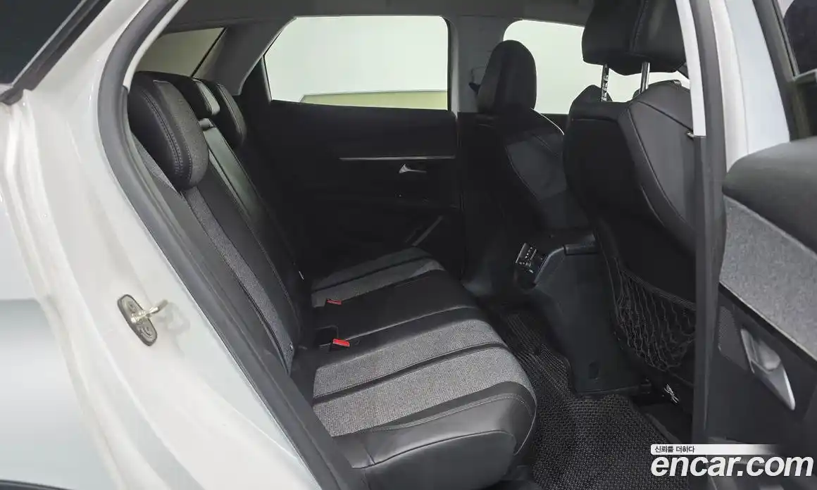 Peugeot 3008 2017 1.6 гидро в Москве № 336243, фото 12