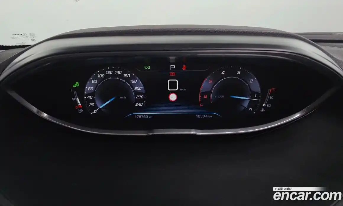 Peugeot 3008 2017 1.6 гидро в Москве № 336243, фото 8