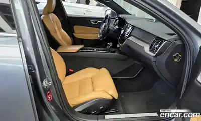 Volvo S60 2019 2.0 гидро в Москве № 344193, миниатюра 11
