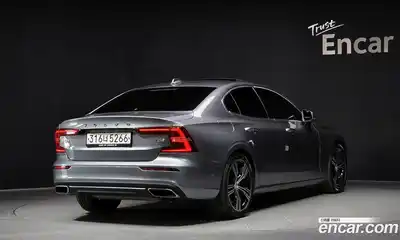 Volvo S60 2019 2.0 гидро в Москве № 344193, миниатюра 2