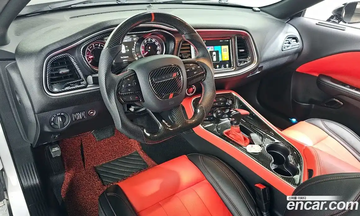 Dodge Challenger 2017 3.6 гидро в Москве № 353805, фото 7