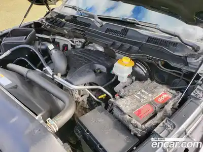 Dodge Ram Pick Up 2016 5.7 гидро в Москве № 362282, миниатюра 6