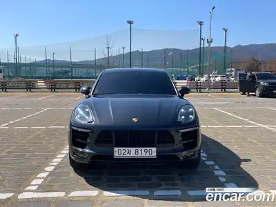 Porsche Macan, 2018