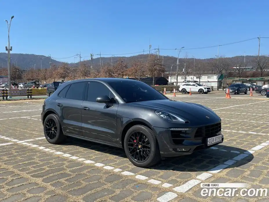 Porsche Macan 2018 3.0 гидро в Москве № 374570, фото 3