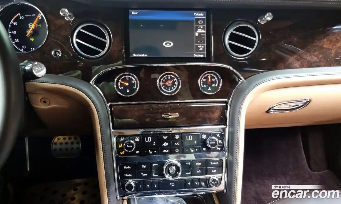 Bentley Mulsanne 2016 6.8 гидро в Москве № 387192, фото 14