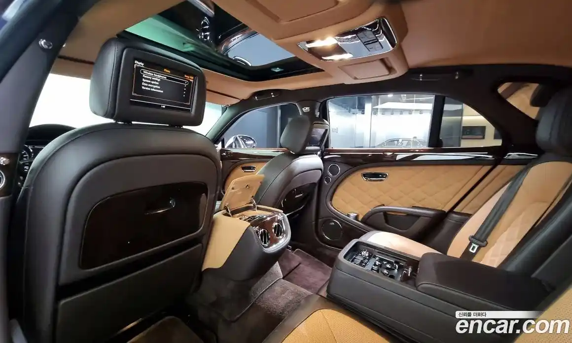 Bentley Mulsanne 2016 6.8 гидро в Москве № 387192, фото 19