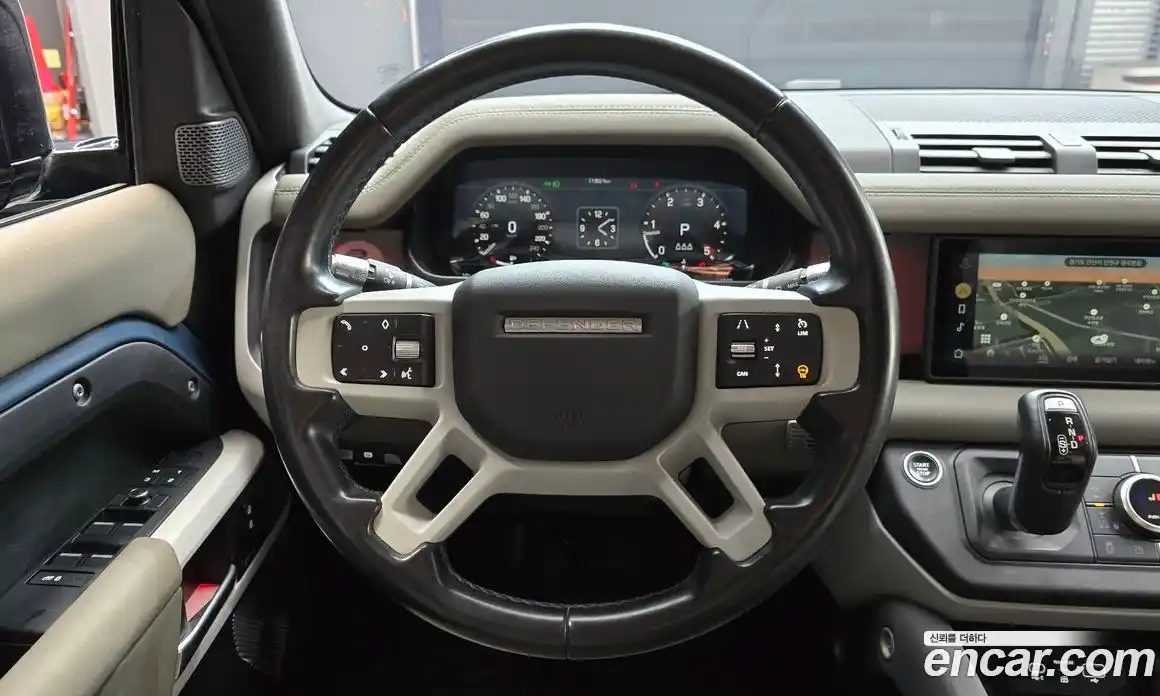 Land Rover Defender 2020 2.0 гидро в Москве № 392372, фото 13