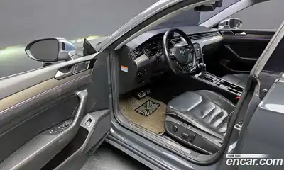 Volkswagen Arteon 2019 2.0 гидро в Москве № 400902, миниатюра 11