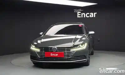 Volkswagen Arteon 2019 2.0 гидро в Москве № 400902, миниатюра 3