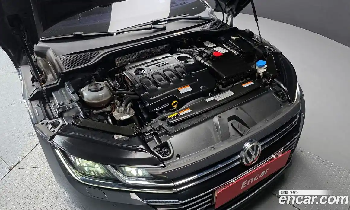 Volkswagen Arteon 2019 2.0 гидро в Москве № 400902, фото 6