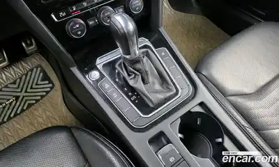 Volkswagen Arteon 2019 2.0 гидро в Москве № 400902, миниатюра 9