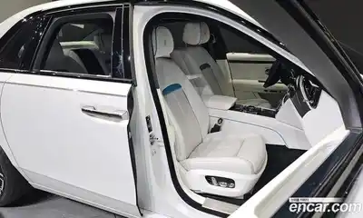 Rolls-Royce Ghost 2023 6.7 гидро в Москве № 407212, миниатюра 10