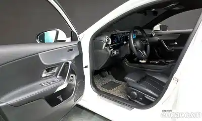 Mercedes-Benz A-Class 2022 2.0 гидро в Москве № 409969, миниатюра 10