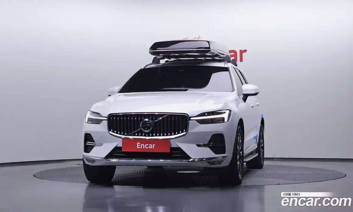 Volvo XC60 2023 2.0 гидро в Москве № 469850, фото 3