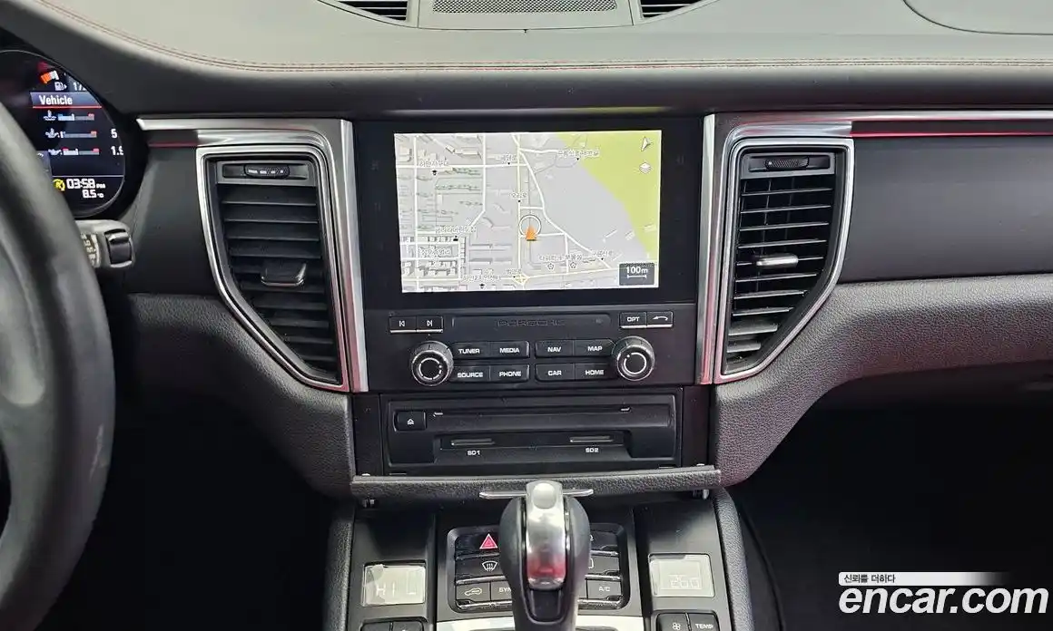 Porsche Macan 2017 2.0 гидро в Москве № 470693, фото 14