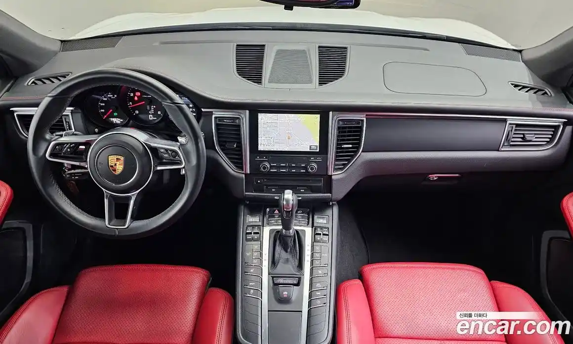 Porsche Macan 2017 2.0 гидро в Москве № 470693, фото 7