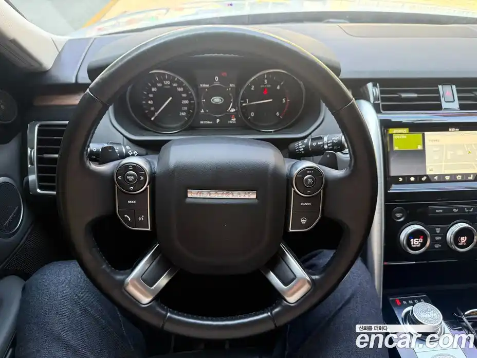 Land Rover Discovery 2017 2.0 гидро в Москве № 471540, фото 14