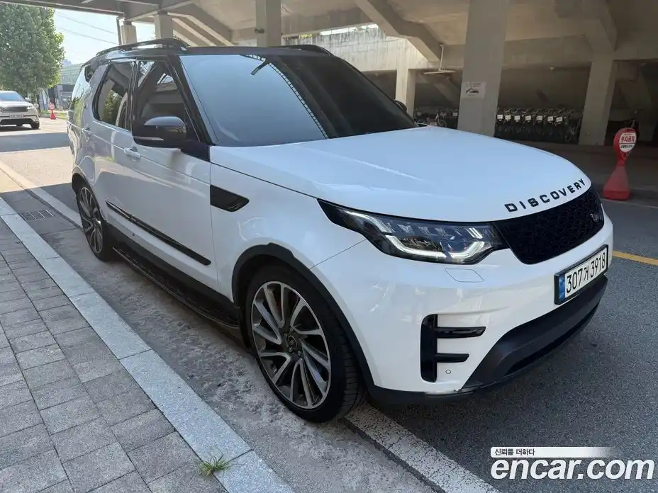 Land Rover Discovery 2017 2.0 гидро в Москве № 471540, фото 3