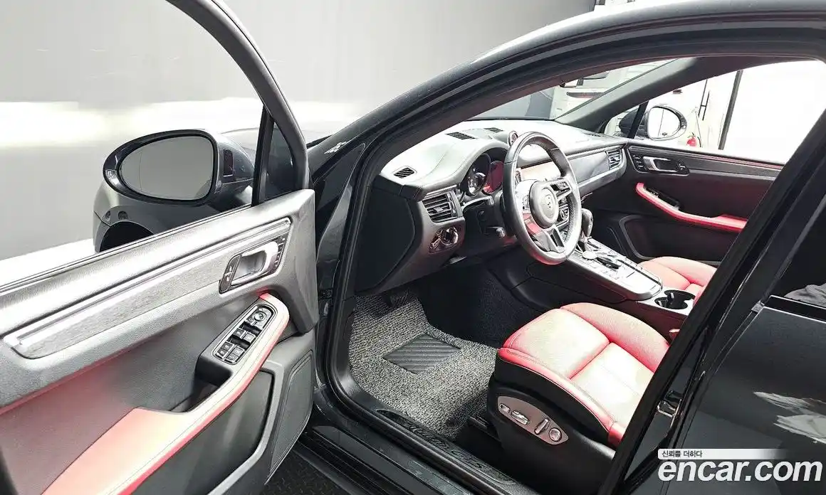 Porsche Macan 2021 2.9 гидро в Москве № 497983, фото 10