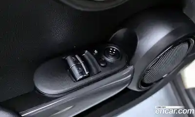 Mini Cooper 2015 1.5 гидро в Москве № 499333, миниатюра 11